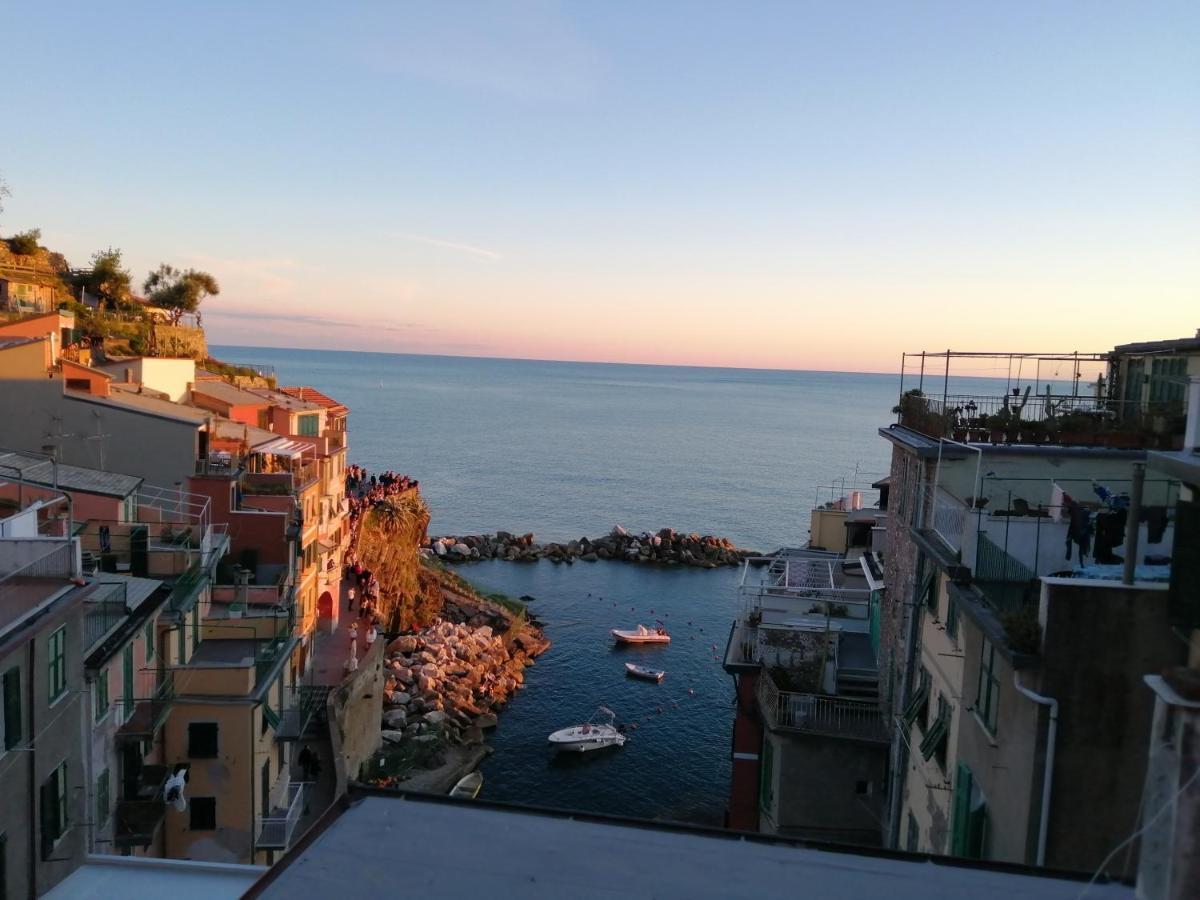 Malbo Hotel Riomaggiore Exterior photo